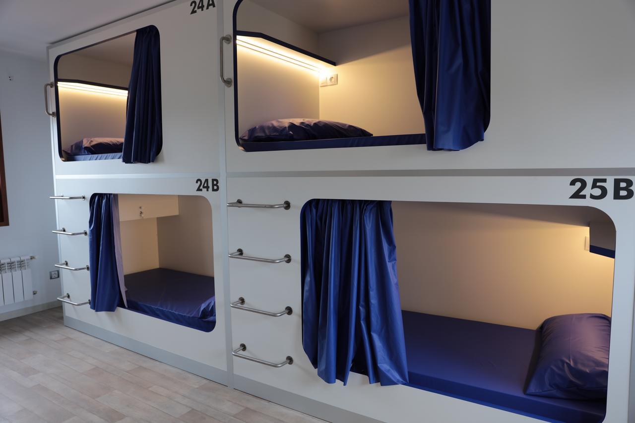 Zendoira Hostel Palas de Rei Luaran gambar