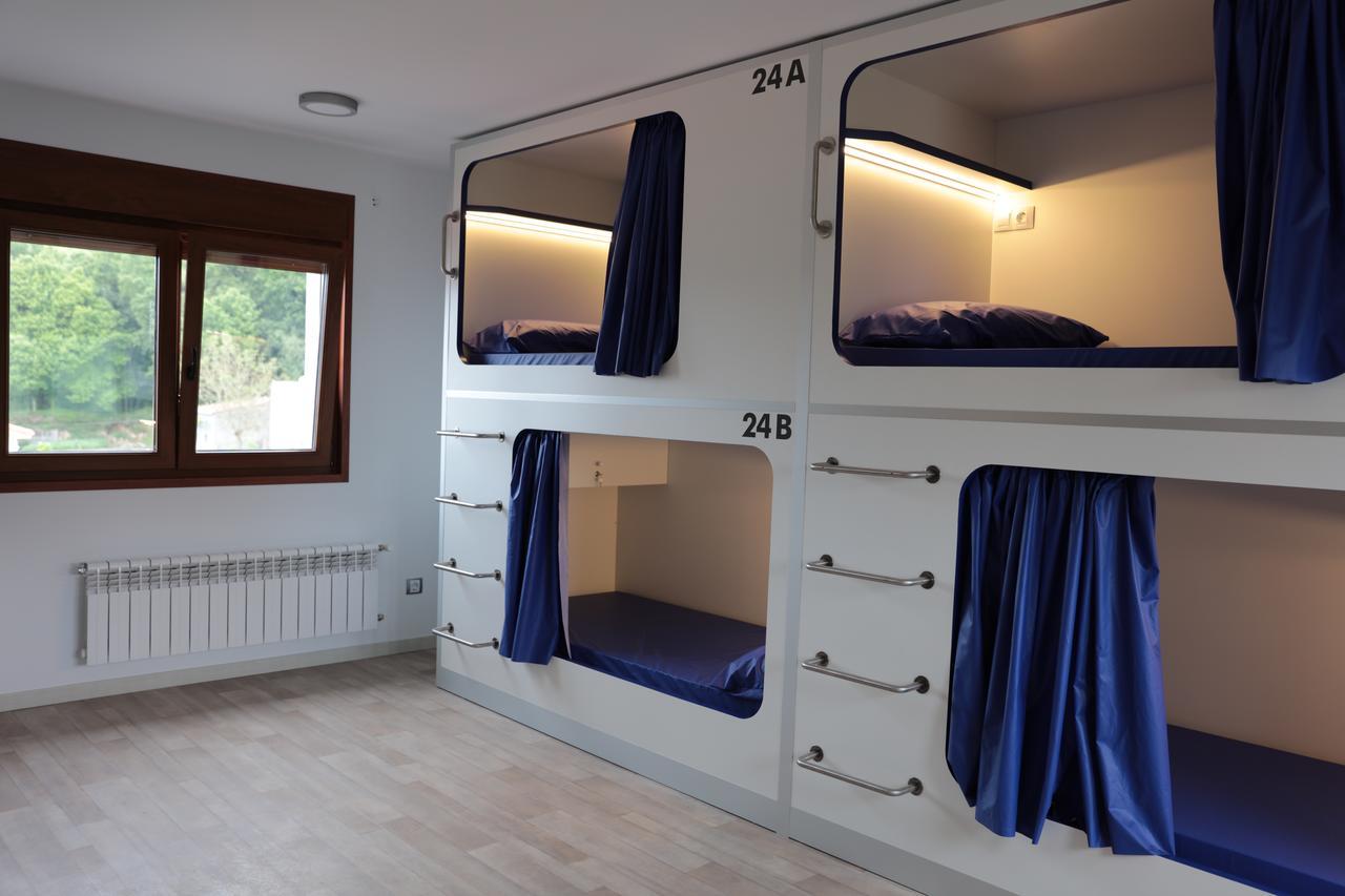 Zendoira Hostel Palas de Rei Luaran gambar